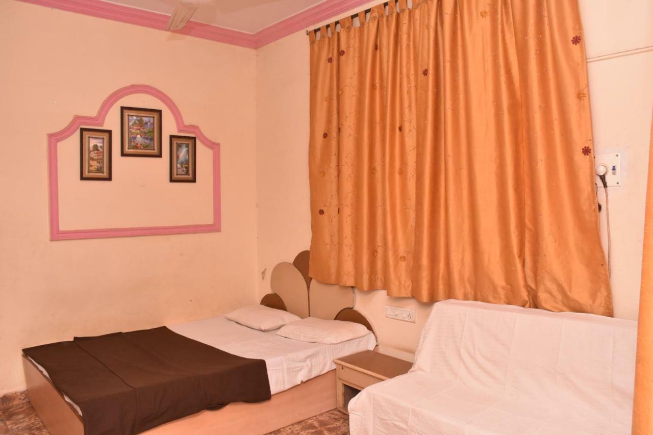 Green Hill Resort Matheran Eksteriør bilde