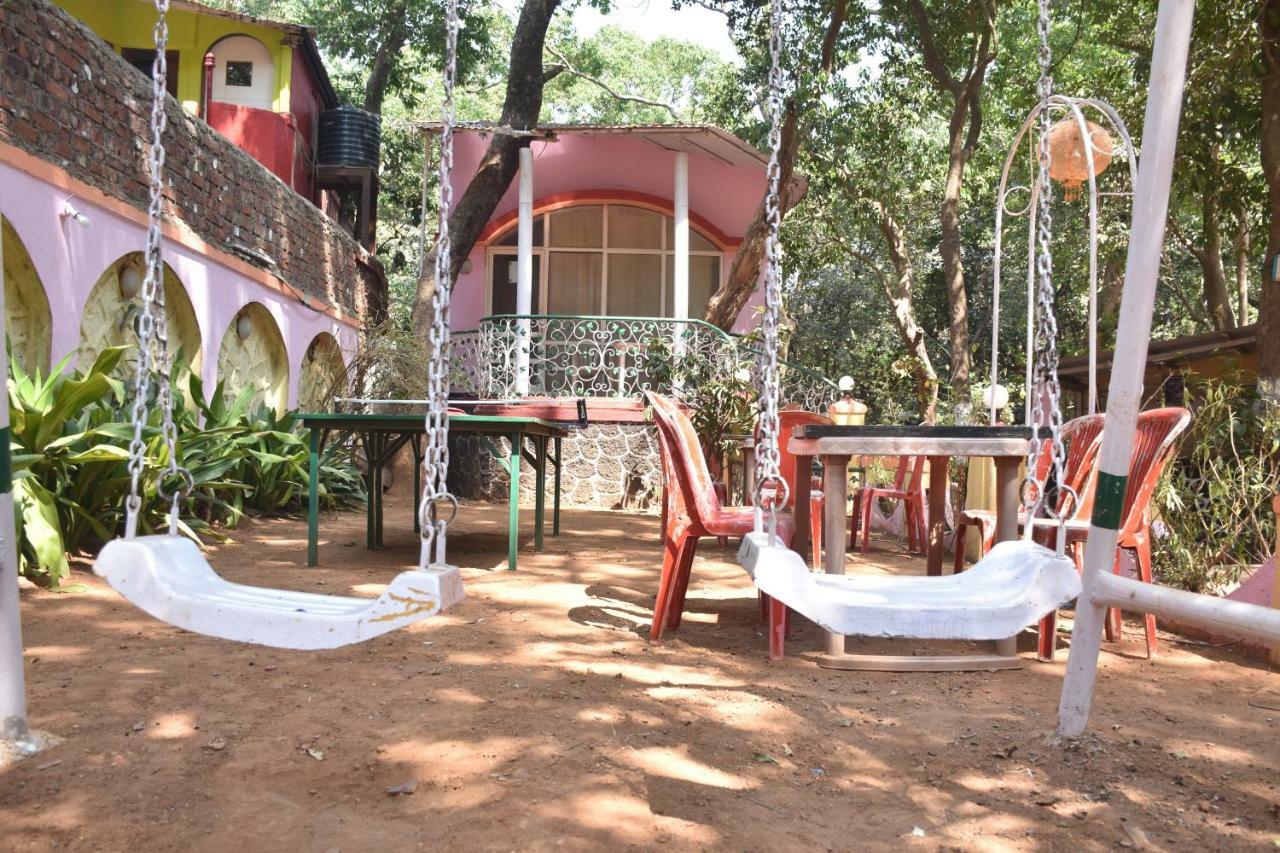 Green Hill Resort Matheran Eksteriør bilde