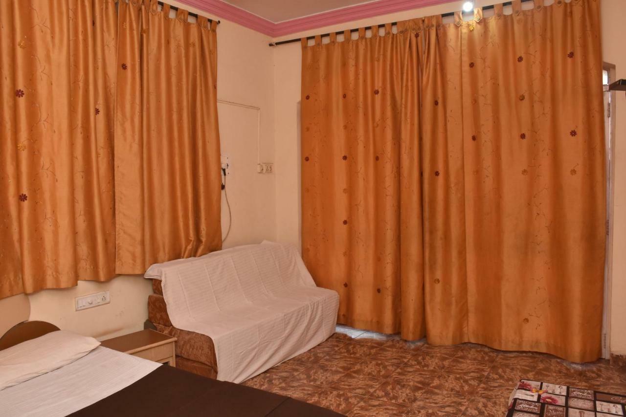 Green Hill Resort Matheran Eksteriør bilde